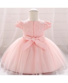 Buy cute ivory lace baby girl dress wedding with cap sleeves 12-24 months online. In-stock with many colors and sizes, free world-wide shipping. Formal Baby Dress, Puffy Wedding Dresses, Baby Baptism Dress, Baptism Dress Baby Girl, Ball Gown Dress, Pink Flower Girl Dresses, Lace Ball Gowns, Dress Embroidery