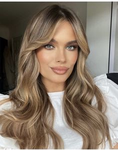 Golden Beige Hair, Honey Beige Hair, Honey Blonde Balayage Brunettes, 2023 Blonde, Beige Balayage, Dark Blonde Hair Color, Golden Blonde Hair