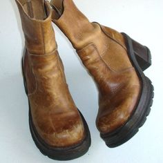 70s Cottagecore, Vintage Steve Madden, Indie Alt, Madden Boots, Funky Shoes, Steve Madden Boots, Shoe Inspo, 2022 Fashion, Aesthetic Shoes