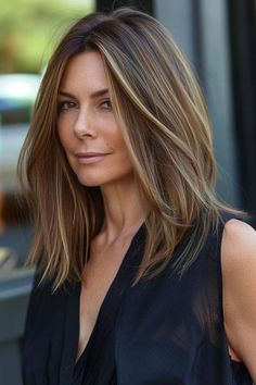 Women’s Straight Medium Length Haircut, Lob With Long Layers, Hairstyle Tomboy, Straight Hair Medium Length, Medium Length Hair With Layers Straight, Straight Medium Length Haircut, Layered Haircuts Straight Hair, Medium Length Straight Hair, Medium Length Hair Straight