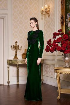 An elegant choice for formal events, this dress exudes grace and sophistication. The mermaid silhouette flatters the figure, while the long sleeves and rose-embellished details add a touch of romance. Make a statement with this luxurious velvet dress. *Note: The length is measured from the shoulder to the shortest of the front.Length: XS: 157cm, S: 159cm, M/L/XL: 160cm, XXL: 162cm Dark Green Long Sleeve Dress, Velvet Floor Length Dress, Green Long Sleeve Dress, Mean Blvd, Floor Length Dress, Dresses Xxl, Mermaid Silhouette, Floor Length Dresses, Velvet Dress