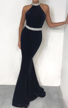 Goth Queen, Prom Dress Elegant, Marine Ball, Simple Evening Dress, Gown Elegant, Prom Dresses Simple, Prom Dresses Elegant, Velvet Prom Dress, Prom Dresses Long Mermaid