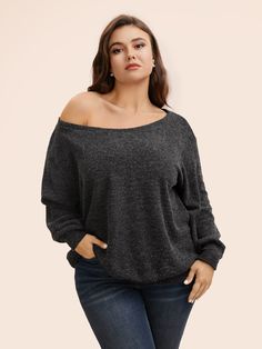 Fall Ribbed Cuffs Batwing Sleeve Tops, Fall Batwing Sleeve Tops With Ribbed Cuffs, Casual Cozy Fit Drop Shoulder Tops, Cozy Long Sleeve Gray Top, Gray Cozy Fit Top For Fall, Cozy Fit Gray Top For Fall, Cozy Gray Long Sleeve Top, Casual Batwing Sleeve Long Sleeve Top For Fall, Casual Batwing Sleeve Top For Fall