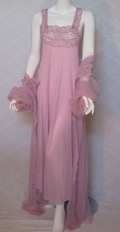 Vintage Pink Night Dress, 1970s Nightgown, Beautiful Nightgown, Night Gown Dress, Looks Pinterest, Night Gowns, Vintage Life