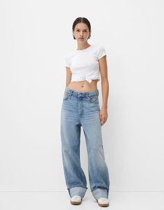 Loose-fitting baggy jeans with turn-up hems - Jeans - Women | Bershka Casual Cropped Flare Jeans For Everyday, Trendy Cropped Jeans, Chic Baggy Tapered Leg Jeans, Casual Cropped Flare Jeans With Five Pockets, Trendy Relaxed Fit Cropped Flare Jeans, Casual Cropped Jeans With Five Pockets, Trendy Cropped Jeans With Five Pockets, Trendy Relaxed Fit Cropped Jeans, Trendy Cropped Bottoms With Five Pockets