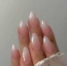 Baby Boomers Nails, Engagement Nails, Basic Nails, Her Nails, Makijaż Smokey Eye, Almond Acrylic Nails, Sparkle Nails, Oval Nails