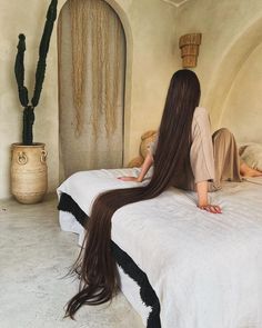 Extremely Long Hair, Super Long Hair, Long Black Hair, Very Long Hair, Beautiful Long Hair, Long Hair Cuts, Length Hair, Long Black, Hair Lengths