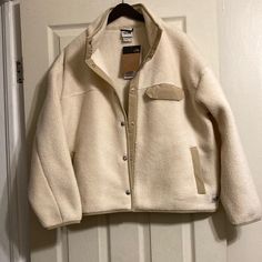 Women’s North Face Relaxed Fit With Cragmont Fleece Jacket. Color: Bleached Sand/Hawthorn Khaki Never Worn, No Rips Or Tears 100% Polyester Left Chest Pocket With Velcro Closure Full Snap Closure 2 Waist Pockets The North Face Winter White Outerwear, The North Face Winter White Outerwear For Winter, Beige Fleece Outerwear For Outdoor, Cream Long Sleeve Outerwear For Outdoor, The North Face Long Sleeve Winter White Outerwear, The North Face Long Sleeve Outerwear In Winter White, Beige Fleece Jacket With Fleece Lining For Outdoor, Beige Fleece Jacket For Fall, Cozy Winter White Outerwear For Outdoor