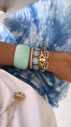 Luxury Girl, Preppy Jewelry, Metal Clay Jewelry, Jewelry Accessories Ideas, Stacked Jewelry