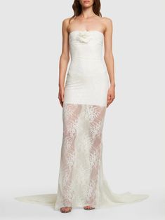 Laize stretch lace long dress - Giuseppe Di Morabito - Women | Luisaviaroma White Lace Gown, Lace Long Dress, Chiffon Long Dress, Strapless Long Dress, White Lace Maxi Dress, White Lace Maxi, Bridal Shower Outfit, Long Red Dress, All Over Pattern