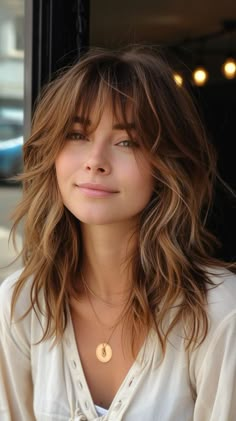 Hairstyles For Oval Faces, Oval Face Haircuts, Oval Face Hairstyles, Haircut And Color, Oval Faces, Medium Length Hair Cuts, Hair Dos, Wavy Hair