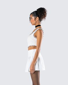 She may look classy, but don't get it twisted 🤍 This ivory bustier, made from tweed fabric and complete with contrast color trim detail, a square neck design, and a v-shaped hem, will add some class and sass to any look 😚 Fitted White Crop Top With Boned Bodice, White Boned Bodice Crop Top, White Sleeveless Crop Top With Boned Bodice, White Cropped Crop Top With Boned Bodice, Chic Fitted Lace Trim Crop Top, Chic Fitted Crop Top With Lace Trim, White Lace Trim Crop Top For Party, Fitted White Crop Top With Lace Trim, Square Neck Design