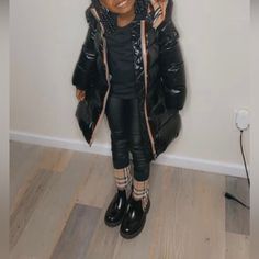 Kids Burberry Puffer Size 10/12, New Like Conditions Worn A Couple Times Burberry Puffer, Burberry Coat, Burberry Shoes, Burberry Jacket, Kids Coats, Kids Jacket, A Couple, Burberry, Puffer