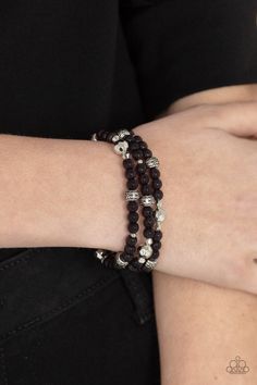 A dainty collection of faceted silver beads, floral embossed accents, and polished black beads are threaded along stretchy bands around the wrist for a colorfully seasonal look. Sold as one set of three bracelets. Rose Gold Beads, Silver Frames, Black Bracelets, Paparazzi Accessories, Blue Gems, Paparazzi Jewelry, Colorful Bracelets, Simple Jewelry, Silver Accents