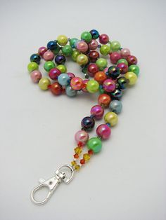 Bubblegum Lanyard Retro Beaded Lanyard by CarolsJewelryOrchard, $30.00 Lanyards Diy, Lanyard Diy, Kandi Cuffs, Eyeglasses Chain, Seaglass Art, Retro Mirror