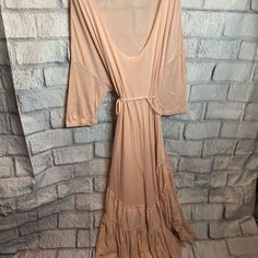 Nwt Size Xs Scoop Neckline Shirtsleeves Tie Belt Tiered Skirt 100% Cotton Measurements: Length 47”, Armpit To Armpit 20” Peach Maxi Dresses, Free People Maxi, Ribbed Maxi Dress, Print Chiffon Dress, Free People Beach, Free People Maxi Dress, Spaghetti Strap Maxi Dress, Bohemian Maxi Dress, Pink Maxi