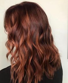 With Carmel Highlights Dark Copper Balayage Brunette Straight Hair, Died Auburn Hair, Dark Hair Auburn Balayage, Kevin Murphy Hair Color Chart, Auburn Bayalage, Caramel Copper Balayage Brunettes, Auburn With Highlights