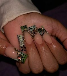 Square Nails Birthday, Green Nails Summer, Nail Ideas Green, Safari Nails, Sqaure Nails, Army Nails, Aries Women, Perfect Manicure