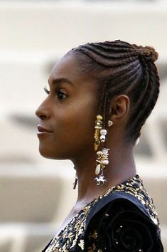 Issa Rae Hairstyles, Thick Hair Updo, Updo Hairstyles For Short Hair, Fine Hair Updo, Updos For Short Hair, Really Short Hair, Medium Short Hair, Messy Short Hair, Healthier Hair