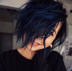 Midnight Blue Hair, Natural Black Hair Color, Blue Black Hair Color, Bang Hairstyles, Blue Black Hair, Dark Blue Hair, Colour Hair, Hair Color Unique, Coloured Hair