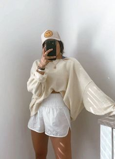 Comfy Put Together Outfits Summer, Nanny Outfits Summer, Elevated Comfy Outfit, Trendy Comfy Outfits Summer, Chill Summer Fits, Comfy Summer Outfits Aesthetic, Casual Active Wear Outfits, Casual Comfy Summer Outfits, Pe Outfits For School