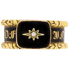 This Georgian ring is hallmarked 1824 and is engraved with the words 'Died Nov 3rd 1874'. This is an original mourning ring made in 18 carat yellow gold and covered with black enamel. There is a small natural pearl in the centre of the ring, and the unique patterning on the edges is all hand crafted. This piece of history measures 9mm wide and unfortunately can not be resized. Metal: 18ct Yellow Gold Age: 1820s Size: P Mori Jewelry, Engraving Ring, Victorian Hair, Georgian Ring, Goddess Outfit, Poison Ring, Locket Ring, Memorial Ring, Family Jewels