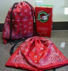 Bandanna 3-Step, Five Minute Drawstring Tote Bag for Operation Christmas Child Shoe Boxes--quick and easy! Shoebox Crafts, Shoe Box Crafts, Bandana Crafts