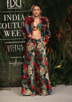 Varun Bahl-Green Floral Velvet Suit Set-INDIASPOPUP.COM Printed Suits Design Indian, Anarkali Jacket, Spring Wedding Outfit, Varun Bahl, Printed Velvet, Velvet Suit, Indian Prints, Suits Design, Bralette Top