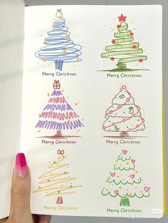 Merry Christmas Doodles Art, Sketch Book Christmas, Xmas Journal Ideas, Christmas Tree Aesthetic Drawing, Christmas Aesthetic Doodles, Aesthetic Christmas Doodles, Christmas Card Inspo Aesthetic, Christmas Sketchbook Ideas, Christmas Tree Drawing Aesthetic