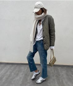 Adidas Samba Outfit Winter, Outfit Tenis, Long Jackets For Women, Look Boho Chic