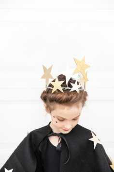 Kids Star Costume, Shooting Star Costume, Homecoming Floats, Make A Skirt, Halloween Costume Toddler Girl, Newborn Halloween Costumes, Star Crown, Star Costume, Diy Tutu