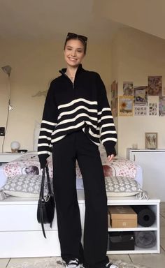 2023 Vest Outfit, Fall Outfit Neutral, Black And White Stripe Top Outfit, Outfits For Large Chested Women, Faculty Outfits, Oppenheimer Outfit Women, Workplace Outfits For Women, How To Style Oversized Sweaters, Irish Street Style