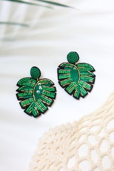 These palm frond beaded earrings are so cute! We love their beading and the colors are perfect. These earrings are going to look so good on beachy vacations! Plus, these cuties are super light which makes them easy to wear. Spring Break Cruise, Green Palm Leaves, Palm Fronds, Mint Julep Boutique, Cruise Outfits, Cute Spring Outfits, Mint Julep, Palm Leaves, Egift Card