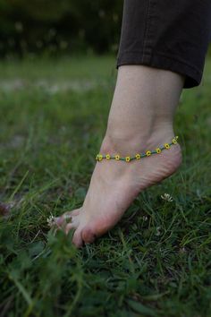 Ankle bracelet,Ankle,Sunflower Daisy Anklet - Yellow Flower Ankle Bracelet - Beaded anklet,Sunflower boho hippie festival approx 10 inches long  + (lock 1-3inches) made from yellow czech glass seedbeads/ You can request to have this anklet handcrafted in other colours. Please contact me if you have any requests. Bohemian Flower Beaded Bracelets For Beach, Bohemian Flower Shaped Beaded Bracelets For Beach, Bohemian Flower-shaped Beaded Bracelets For Beach, Handmade Beaded Bracelets For Summer Festival, Summer Festival Hippie Beaded Bracelets, Bohemian Beaded Anklets For Spring, Summer Festival Flower Bracelets, Bohemian Summer Jewelry With Sunflower Design, Bohemian Sunflower Design Jewelry For Summer