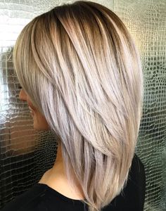 Hair Styles For 60+ Women, V Cut Layers, Straight Thick Hair, Medium Hairstyle, Cut Layers, Medium Layered Haircuts, Medium Layered, Top Hairstyles, Hair Help