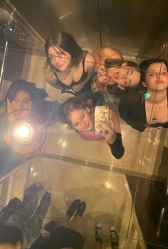 Mirror selfie. Going out with friends. Friend group photos aesthetic. Friend group. My best friends. BFFS. Elevator selfies. Hot friends. Mirror photos aesthetic. Hanging out with friends aesthetic. My people. Fit check. Photos Bff, Photos To Recreate, A Group Of People, Foto Tips