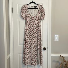 Never Worn, In Absolute Perfect Condition! No Tags Because I Loved It And Took Them Off But Just Haven’t Worn. Size 2! White Square Neck Printed Dress, White Printed Dresses With Square Neck, Red Square Neck Dress For Brunch, Fitted White Floral Print Midi Dress, Printed Red Dress For Brunch, Red Printed Dress For Brunch, Red Printed Dresses For Brunch, Danielle Bernstein, Floral Midi Dress