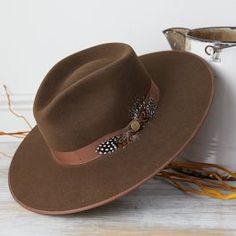 Stetson Oak Midtown Hat Mitchell Aesthetic, Western Hat Styles, Stetson Cowboy Hats, Mens Dress Hats, Classy Hats, Bow Fashion, Mens Hats Fashion, Felt Cowboy Hats, Stetson Hat