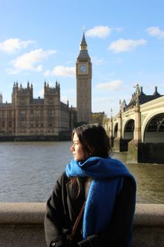 Big Ben photo inspiration, London Christmas photo idea, london lights, london street, christmas lights, aesthetic photo, christmas travel, travel london on christmas, london trip, Noël à londres, voyage londres Noël, #london #londres #christmas #londonchristmas #londresnoel #aestheticphotos #christmastravel #travel #voyage #bigben Travelling To London, London Christmas Instagram, London In Your 20s, Travel To London Aesthetic, Uk Asthetic Picture, London Christmas Pictures, London Tourist Aesthetic, London Travel Pictures, London Girls Aesthetic