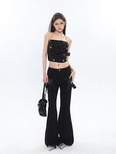 size Clothing length Bust S 25 76 M 26 80 L 27 84 Size: S M LColor classification: BlackYear Season: Summer 2023Style: halter neckMaterial composition: Other materials Trendy Evening Halter Neck Top, Glamorous Black Halter Top For Evening, Black Y2k Halter Top For Spring, Black Y2k Halter Top, Black Chic Halter Top For Night Out, Chic Black Halter Top For Night Out, Black Halter Top For Spring Evening, Glamorous Black Halter Top For Club, Y2k Black Halter Top For Party