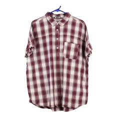 Vintage purple The North Face Short Sleeve Shirt - womens x-large Plaid Short Sleeve Camp Shirt With Relaxed Fit, Cotton Camp Shirt With Short Sleeves For Daywear, Plaid Short Sleeve Top For Summer, Casual Short Sleeve T-shirt For Daywear, Casual Plaid Short Sleeve Camp Shirt, Plaid Short Sleeve Summer Shirt, Plaid Short Sleeve Shirt With Relaxed Fit, Casual Half Sleeve Shirt For Daywear, Summer Plaid Short Sleeve Camp Shirt