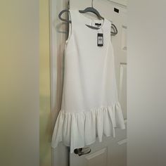 Tommy Hilfiger Dress Perfect For Summer. New With Tags, White, Size 4. Tommy Hilfiger Summer Mini Dress, White Tommy Hilfiger Dress For Work, White Tommy Hilfiger Summer Dress, Tommy Hilfiger White Dress For Work, Tommy Hilfiger Spring Daywear Dresses, Spring White Tommy Hilfiger Dress, Tommy Hilfiger A-line Summer Dresses, Chiffon Ruffle Dress, Chic Summer Style