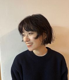 Asian Shaggy Bob, Short Hair Styles Asian, Pretty Hair Cuts, Permed Hairstyles