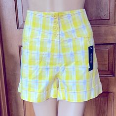 Yellow And White Plaid High-Waisted Vintage Style Shorts. By 2sable Front Fastening, With Four Buttons And Zipper. Two Front Pockets Waist Measurement Lying Flat Is Approximately 18” Yellow Bottoms With Built-in Shorts, Yellow High-waisted Bottoms With Built-in Shorts, Yellow Stretch Bottoms Of Short Length, Yellow Stretch Short Bottoms, Yellow Stretch Bottoms Short Length, Stretch Yellow Bottoms In Short Length, Yellow Stretch Short Length Bottoms, Yellow Fitted Short Bottoms, High Waist Yellow Shorts For Beach