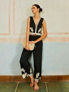 Casual Embroidery Sleeveless Pants Set Rtw 2024, Casual Embroidery, Summer 25, Wide Leg Dress Pants, Zipper Pants, Design Embroidery, Long Midi Dress, Embroidery Fashion, Short Mini Dress