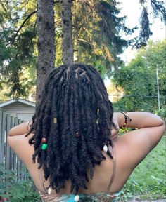 Locs With Fine Hair, Dreadlock Hairstyles Women Black, Short Locs With Shells, Wolf Cut Locs, 200 Locs, Layered Locs, Fluffy Locs, Happy 6 Months, Head Wrap Tutorial