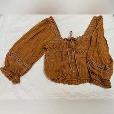 American Eagle Long Sleeve Blouse Top - Tan/Brown - Size Medium - Never Worn New Condition Brown Long Sleeve, Women Long Sleeve Tops, Peasant Top, Peasant Tops, Blouse Top, Tan Brown, American Eagle Outfitters, American Eagle, Sleeve Blouse