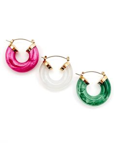 Introducing the Ellbelle Chunky Acrylic Earrings, perfect for creating a bold statement. An eye-catching combination of vivid colors and chunky acrylic design, these earrings make a unique and stylish accessory that will elevate your look from mundane to marvelous. Delicate and decorative, they are sure to turn heads wherever you go. Length: 1 1/4" Acrylic 18k Gold plated waterproof Hypoallergenic Care tips: Store jewelry in our cloth Béljoy bag or small plastic zip lock Use a jewelry cloth to c Trendy White Plastic Earrings, Trendy White Earrings, Trendy White Resin Earrings, Trendy White Resin Jewelry, White Plastic Earrings For Parties, Trendy White Small Hoop Earrings, Trendy Small Hoop Plastic Earrings, Earring Hoops, Acrylic Design