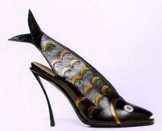 Weird Shoes, Funny Shoes, Creative Shoes, Charles Jourdan, Ugly Shoes, Funky Shoes, Modern Shoes, Unique Shoes