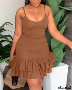 Olivia Mark - Vestido camisero sin mangas en capas con dobladillo de volantes Beautiful Dresses Short, African Design Dresses, Look Plus, Dress Size Chart, Cami Dress